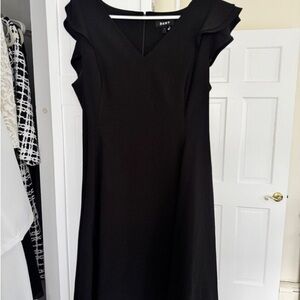 DKNY Black V-Neck Flutter Sleeve Midi Dress